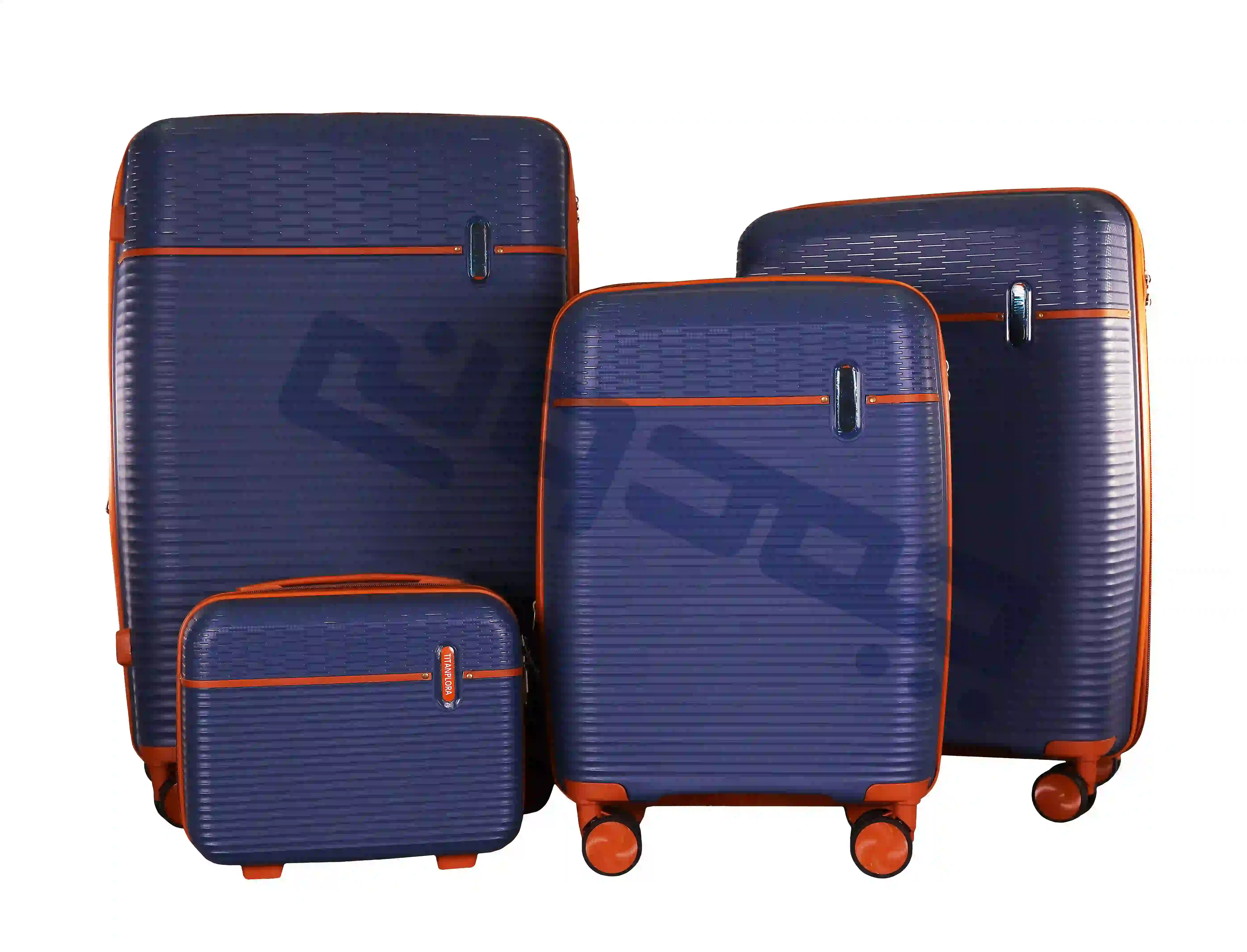 Titan Plora Luggage